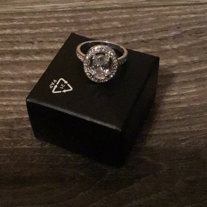 Easy Elegance Ring